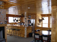 outdoorsman lodging, patten me - picture of kitchen